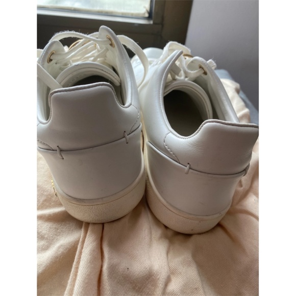 Louis Vuitton sneakers - Picture 5 of 7